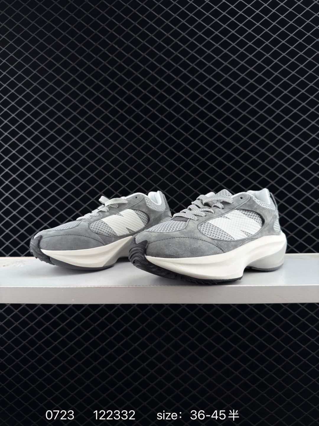 New Balance Warped Runner UWRPOMOB